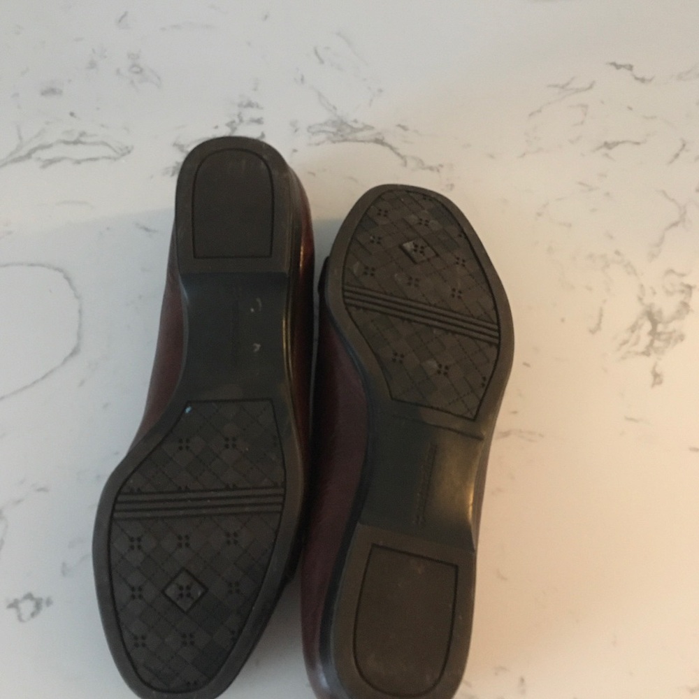 Naturalizer Dark Brown Flats with Gold Detailing - Picture 3 of 3